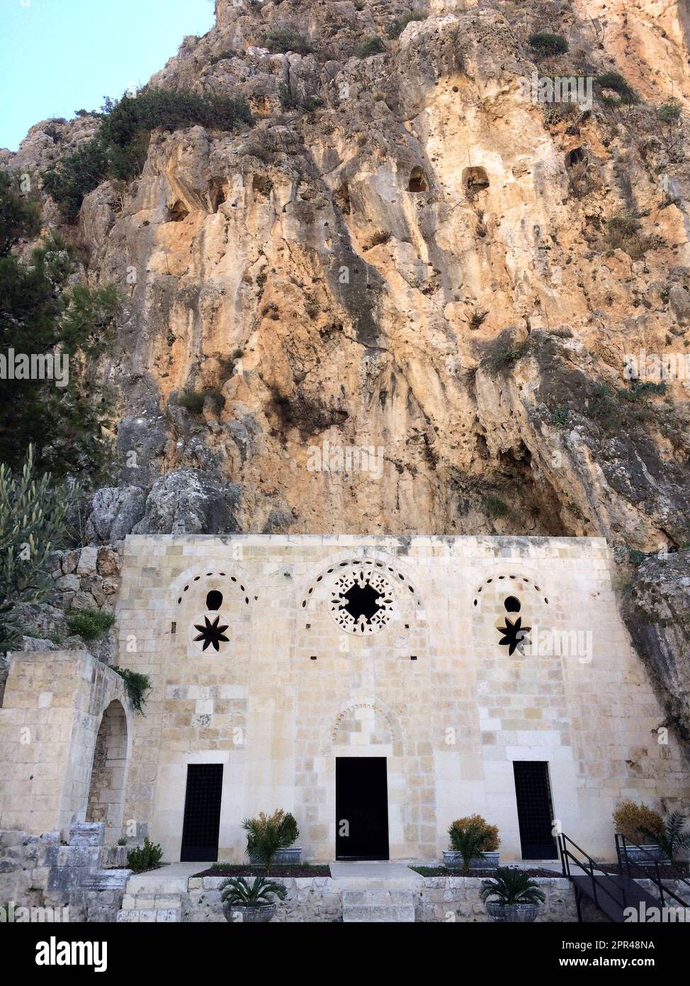 Église Saint-Pierre à Antakya (Hatay) Turquie. La grotte a été utilisée par les premiers disciples appelés chrétiens. Banque D'Images
