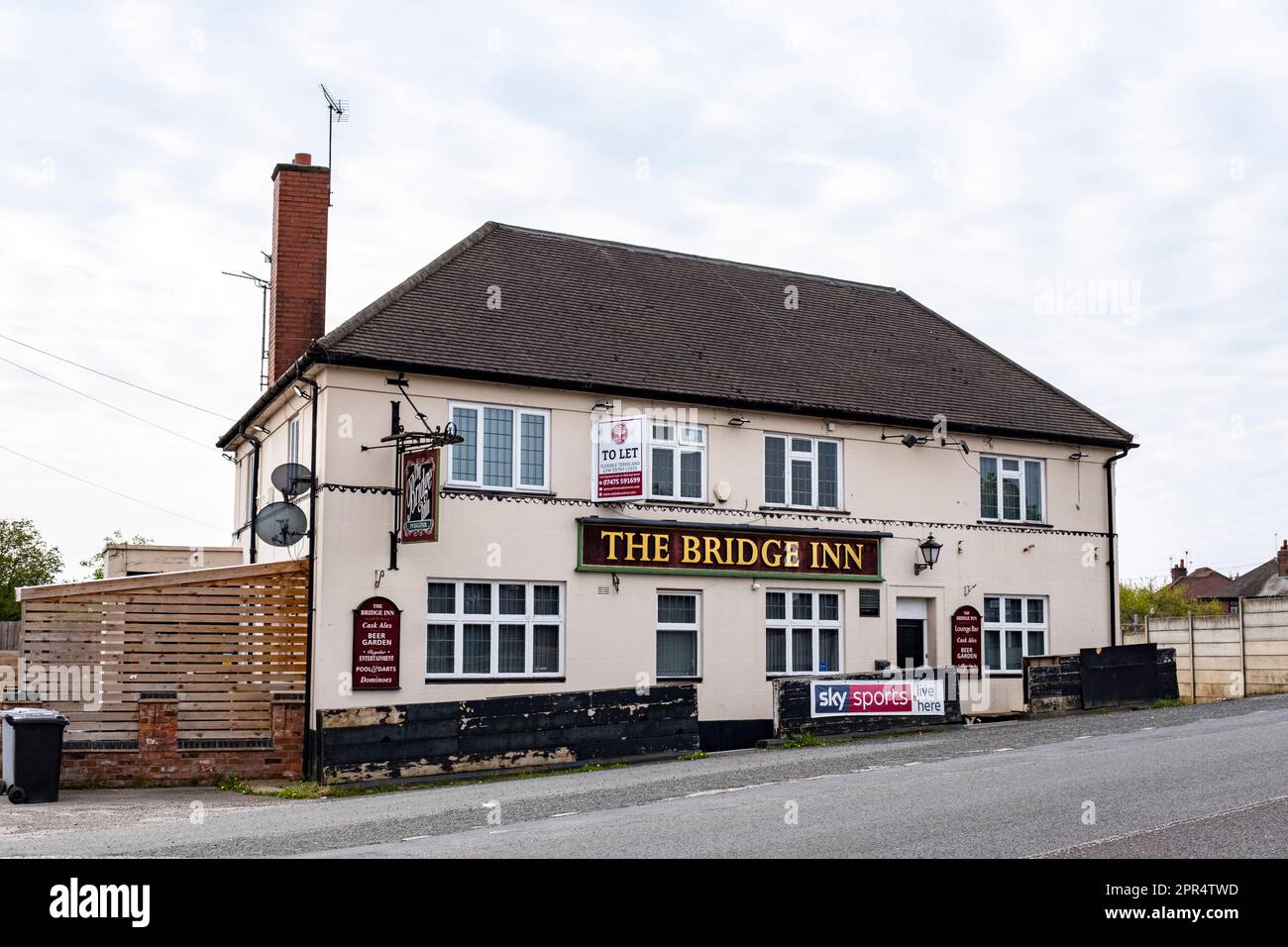 Le pub Bridge Inn à Crewe Cheshire Royaume-Uni Banque D'Images