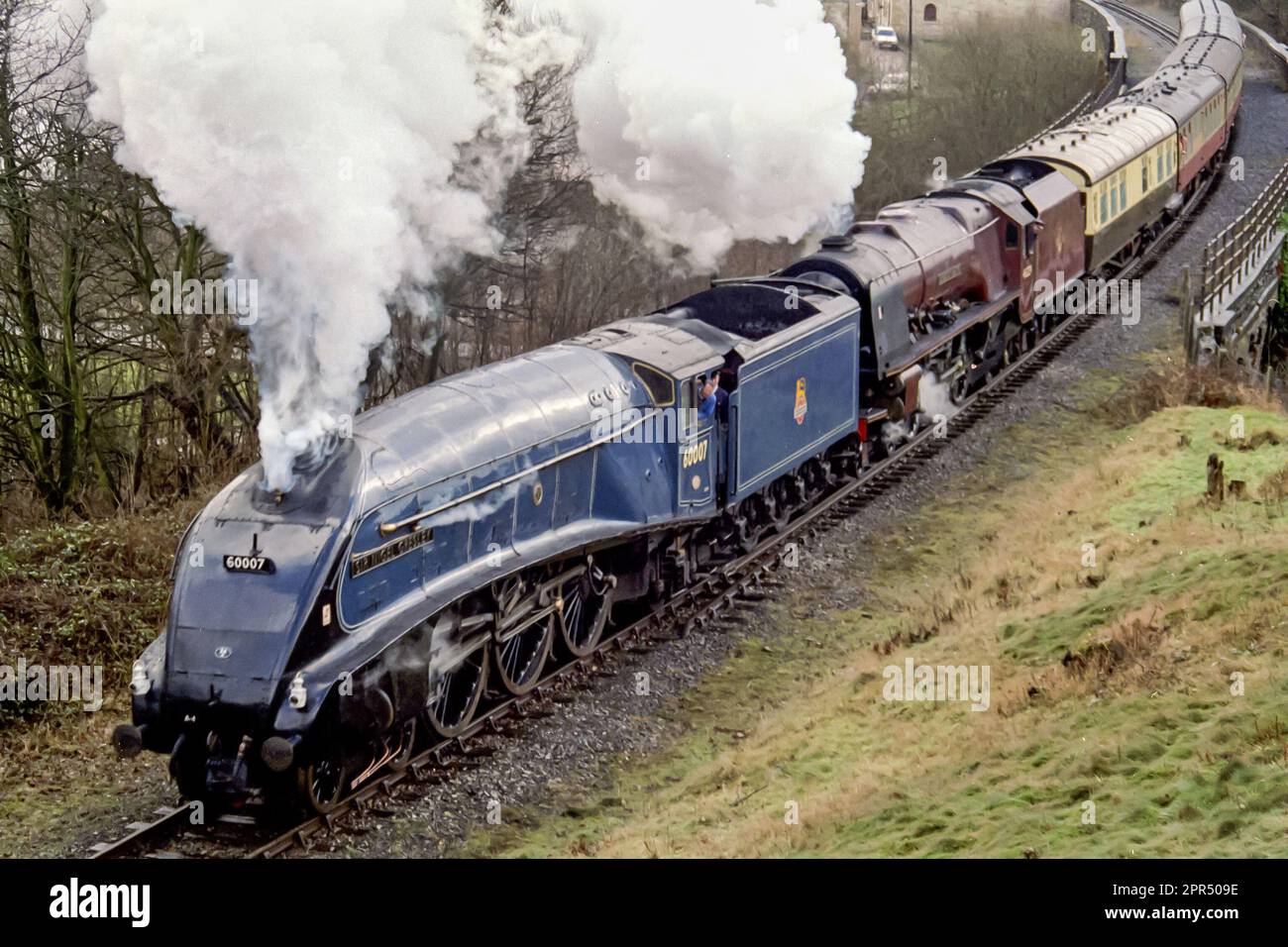 Sir Nigel Gresley et la Duchesse de Hamilton se dirigent deux fois sur le chemin de fer East Lancashire Banque D'Images