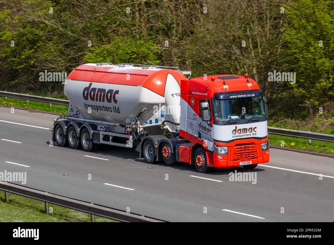 2021 Diesel Renault 10837 cc HGV Tanker Banque D'Images