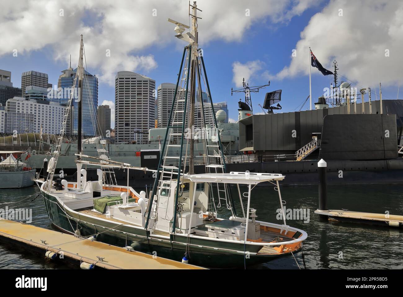 613 lugger de coquillages traditionnels exposés à l'extérieur du Musée maritime national australien. Sydney-Australie. Banque D'Images