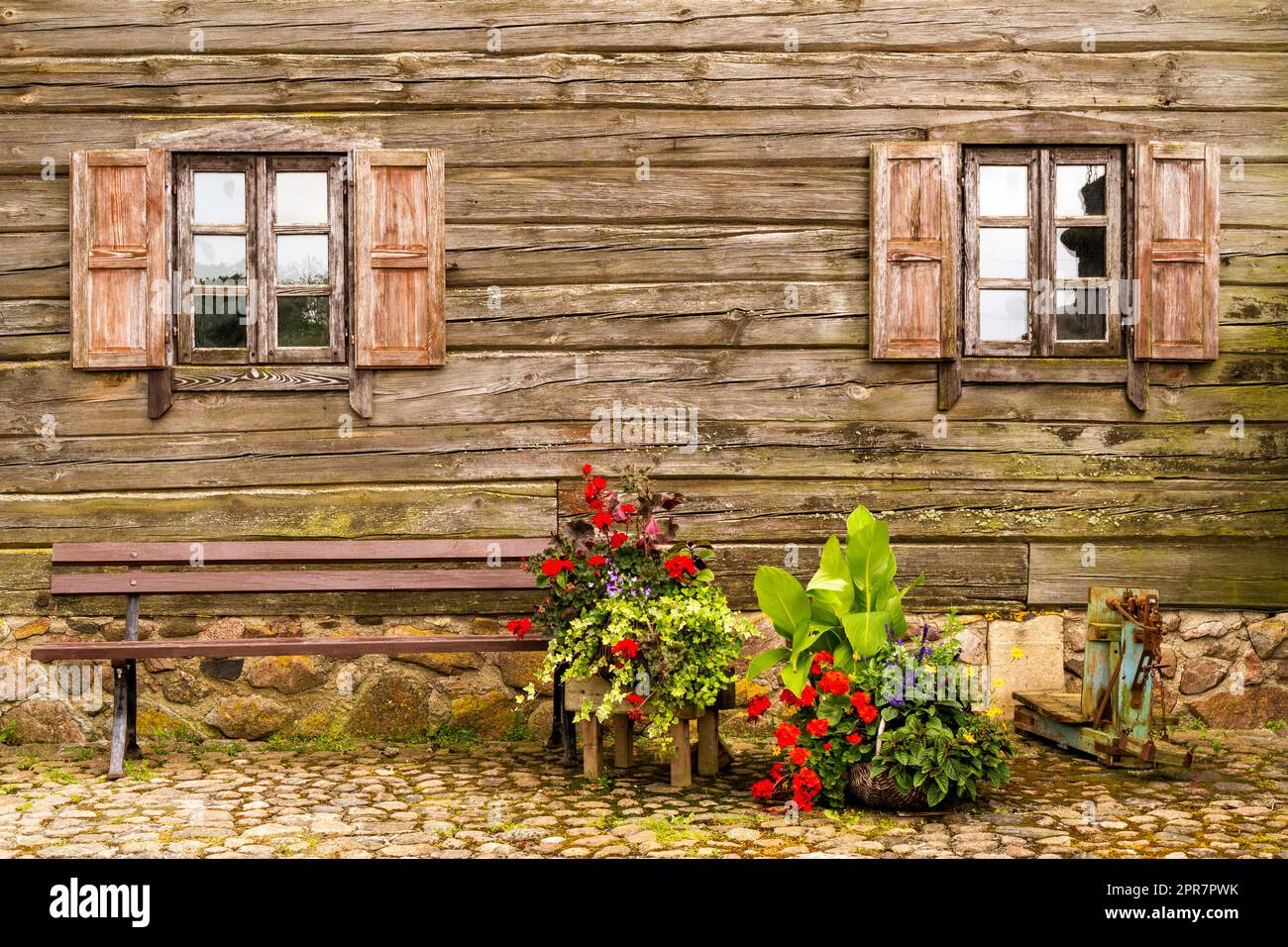 Ancienne façade de maison en bois Banque D'Images
