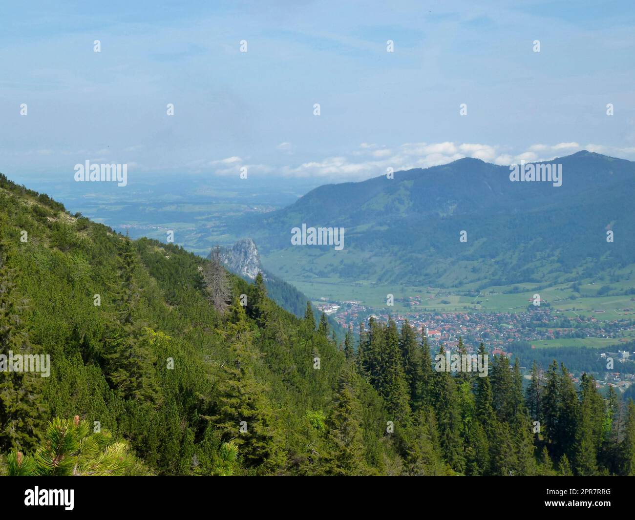 Vue sur la montagne Kofel, Alpes d'Ammergau, Allemagne Banque D'Images