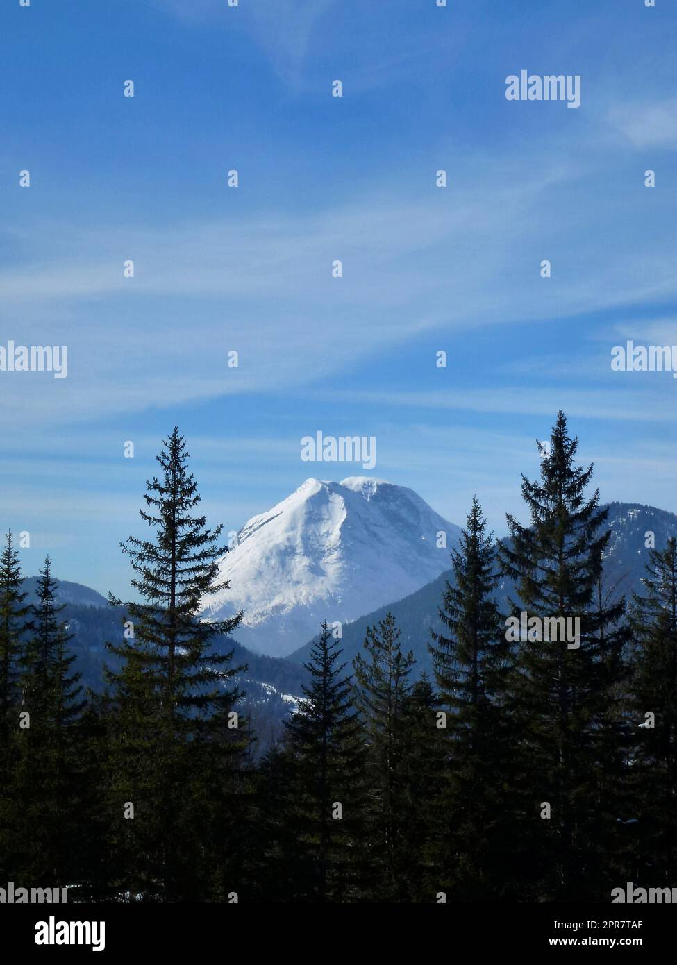 Randonnée d'hiver à la montagne de Pleisenspitze, Tyrol, Autriche Banque D'Images