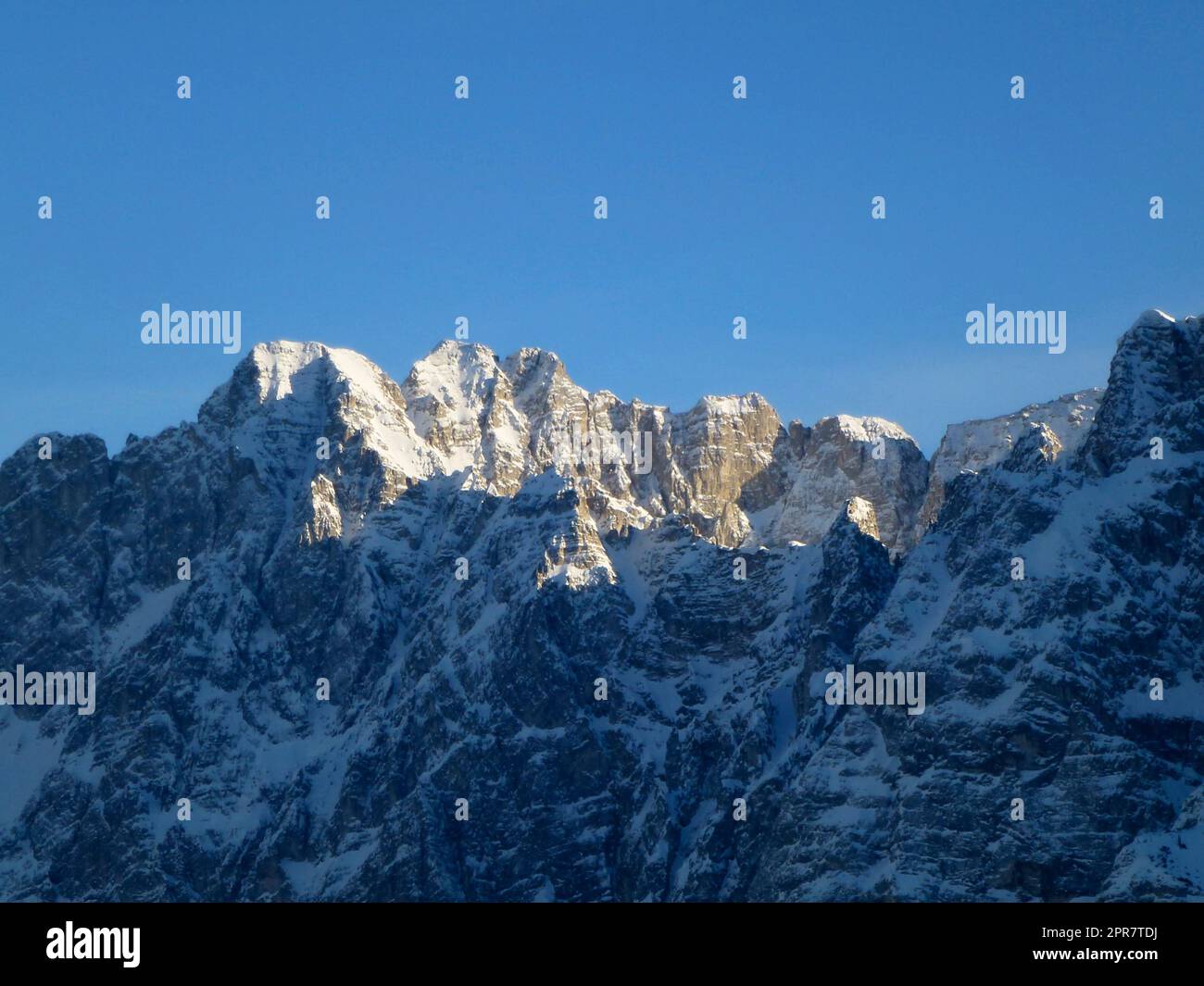 Randonnée d'hiver à la montagne de Pleisenspitze, Tyrol, Autriche Banque D'Images