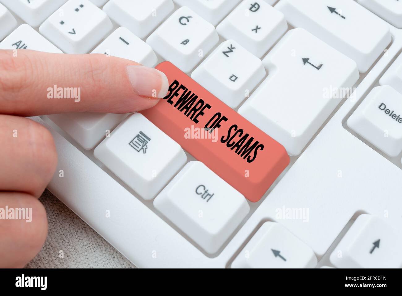 Légende de texte présentant le didacticiel de escroqueries. Approche commerciale rester vigilant pour éviter la fraude attention soyez toujours sûr -49049 Banque D'Images