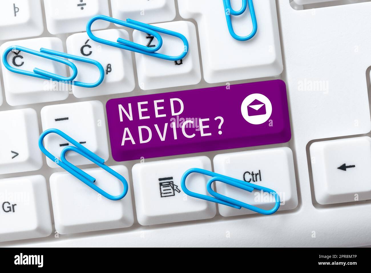 Affiche textuelle indiquant la question de conseil nécessaire. Vitrine d'affaires demandant à quelqu'un s'il veut des recommandations ou des conseils -48892 Banque D'Images