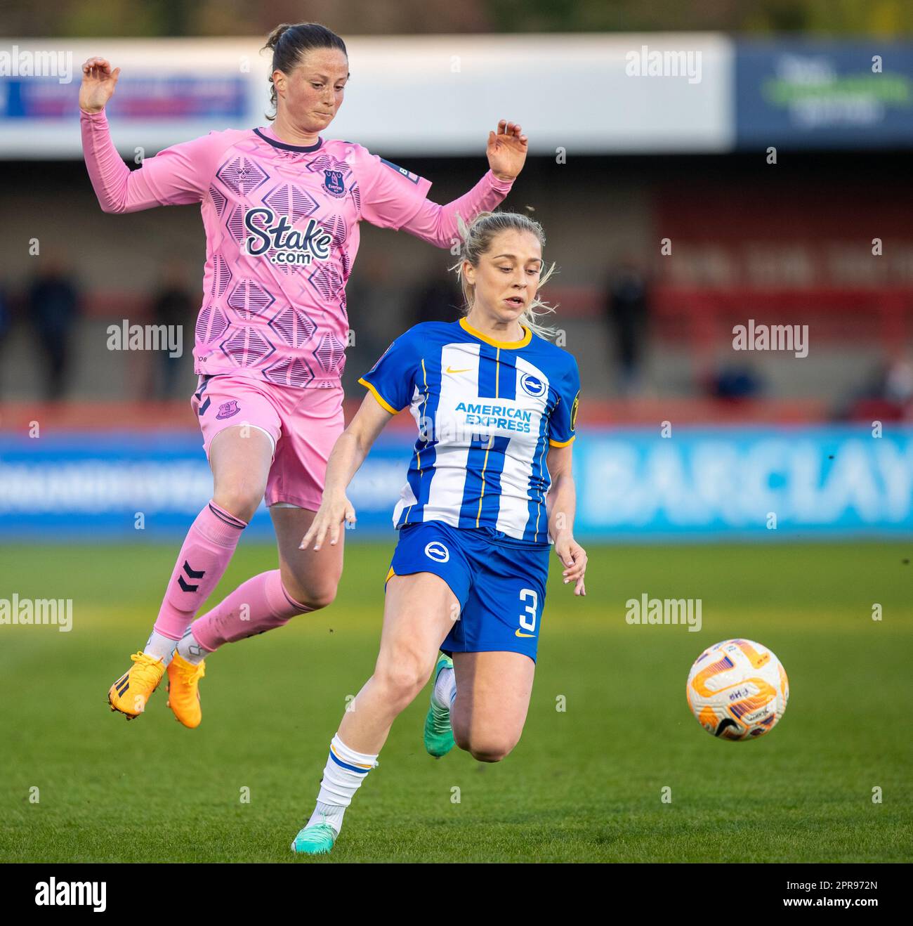 Crawley, Royaume-Uni. 19 avril 2023. Poppy Pattinson lors de la rencontre Barclays WSL entre Brighton et Everton au Broadfield Stadium. Banque D'Images