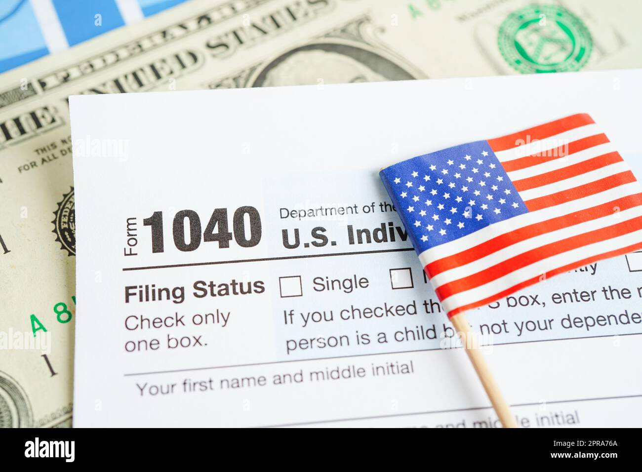 Formulaire fiscal 1040 Déclaration de revenus des particuliers des États-Unis, concept de financement des entreprises. Banque D'Images