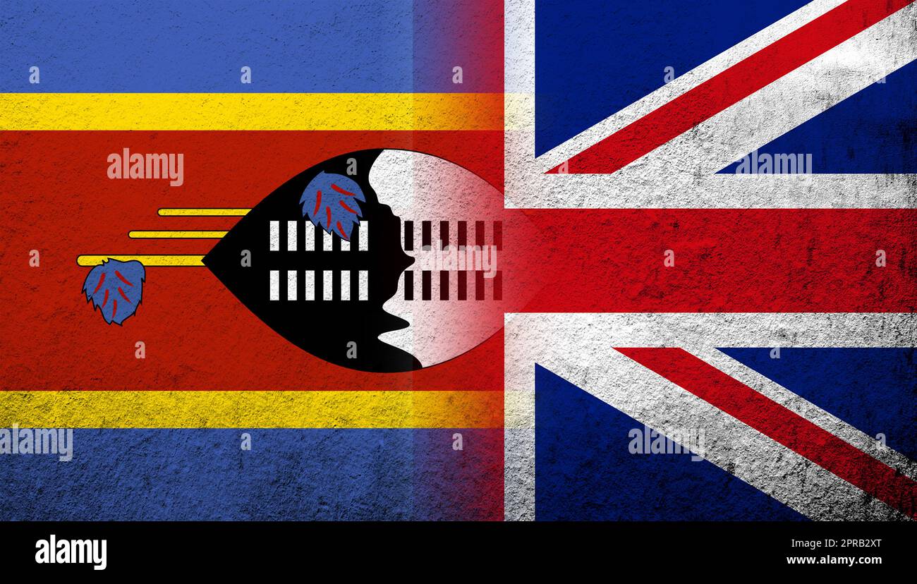 Drapeau national du Royaume-Uni (Grande-Bretagne) Union Jack avec eSwatini Swaziland drapeau national. Grunge l'arrière-plan Banque D'Images