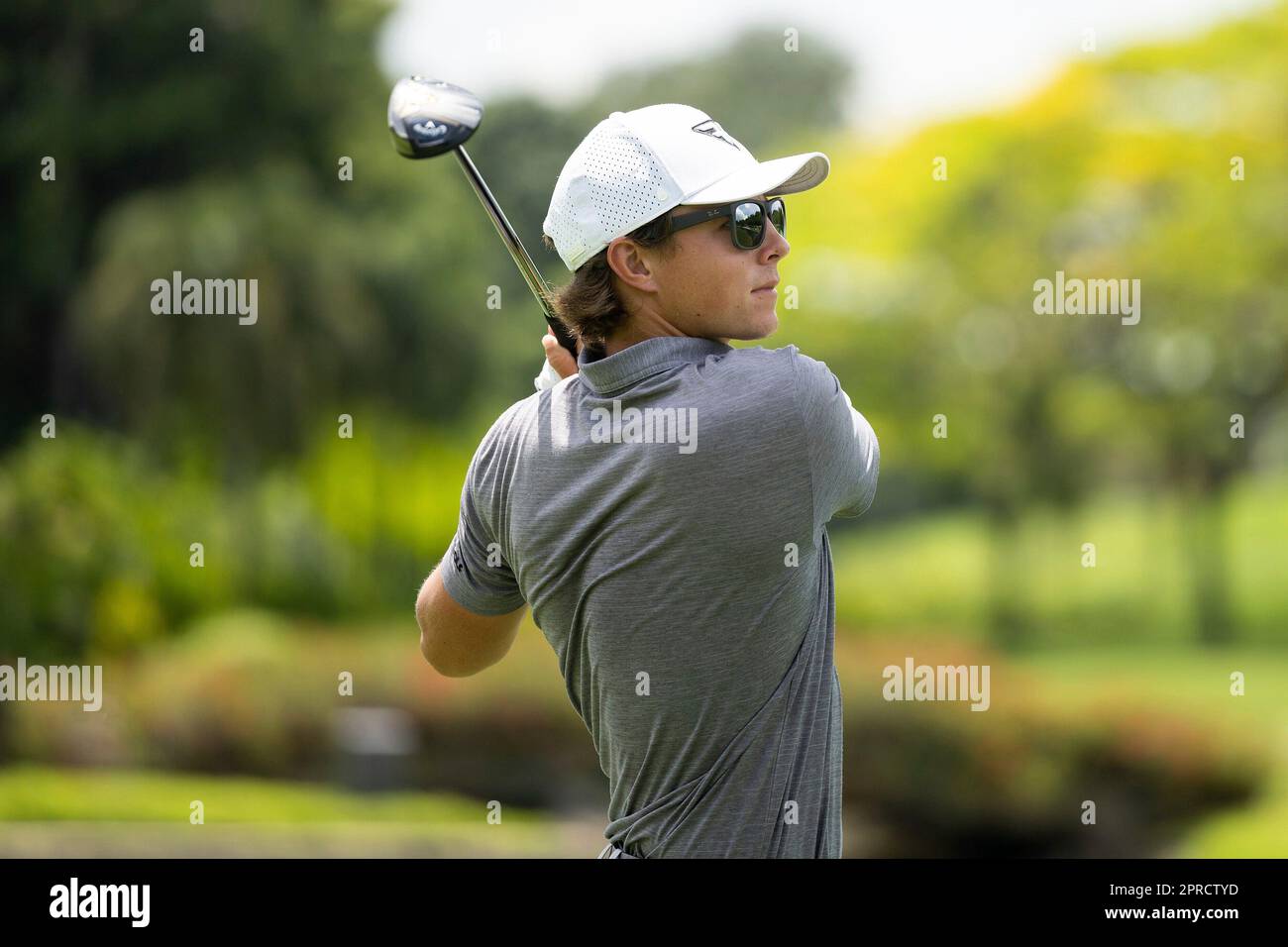 James Piot of HyFlyers GC hits his shot during the pro-am ahead of LIV Golf Singapore at the Sentosa Golf Club on Thursday, Apr. 27, 2023 in Sentosa, Singapore. (Photo by Doug DeFelice/LIV Golf via AP) Banque D'Images