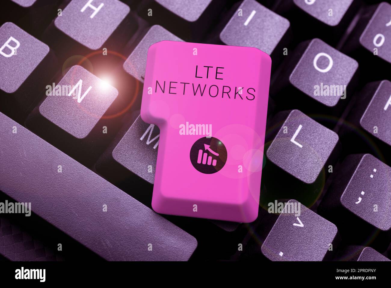 Affichage conceptuel réseaux LTE. Word pour une connexion réseau la plus rapide disponible pour la communication sans fil -48667 Banque D'Images