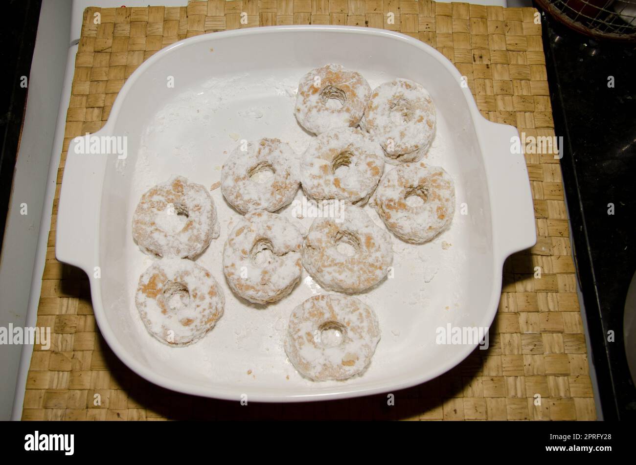 Plateau avec biscuits. Banque D'Images