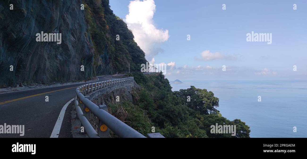 Les falaises de l'océan Chingshui sont les plus hautes falaises côtières de Taïwan Banque D'Images