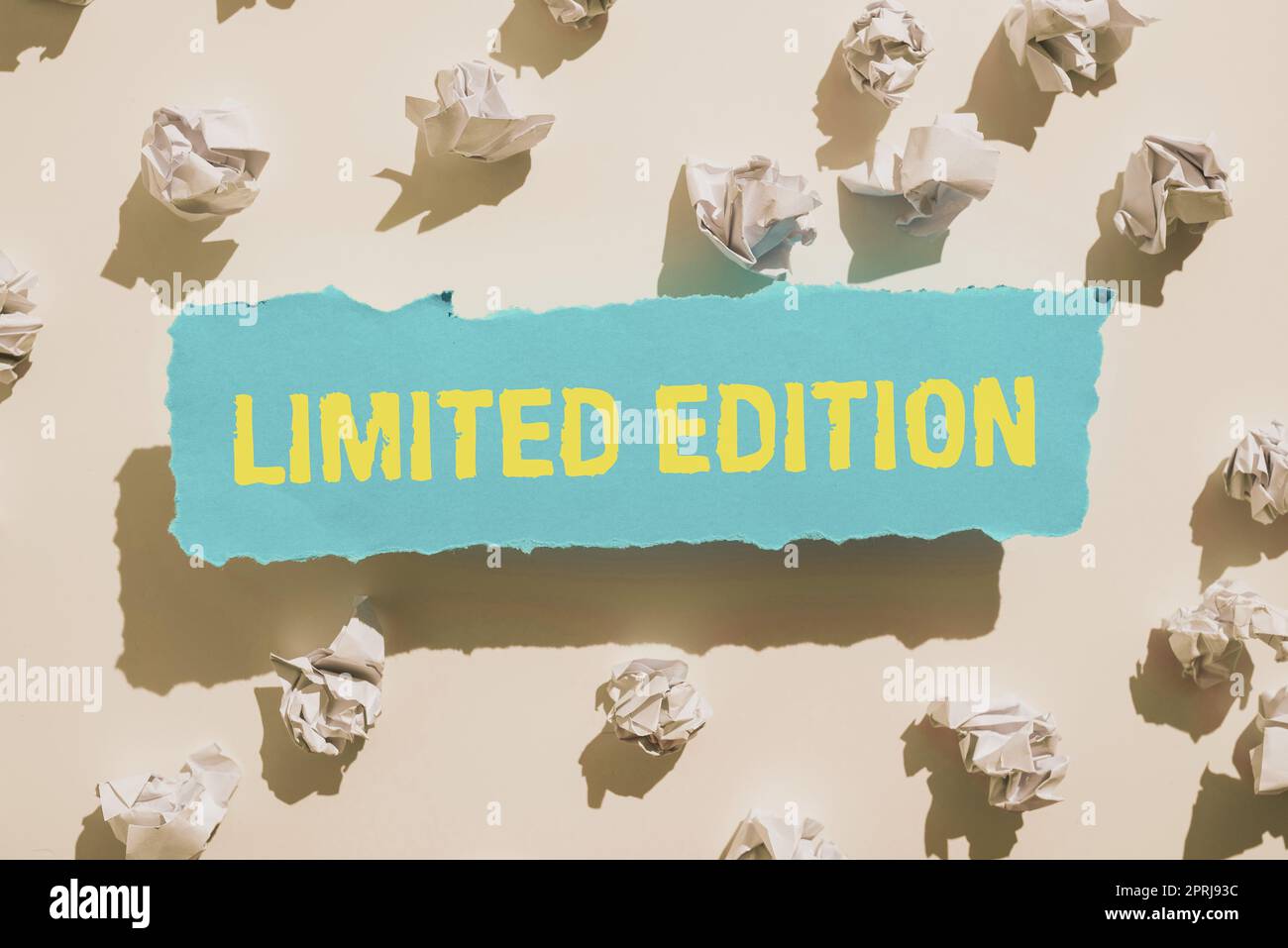 Texte d'écriture manuscrite Edition limitée de quelque chose qui n'est produit qu'en petits nombres. Approche commerciale travail de quelque chose qui est seulement produit en petit nombre Banque D'Images