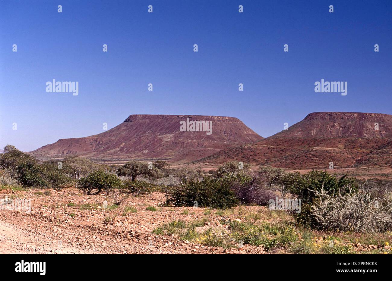 Vue panoramique de la région de Kunene kaokoland ou Banque D'Images