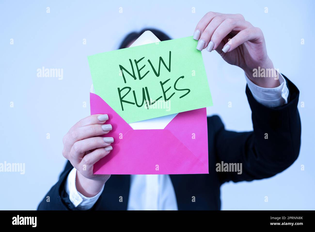 Affiche affichant de nouvelles règles, approche métier État de modification d'une politique iplemented pour une meilleure mise à niveau Banque D'Images