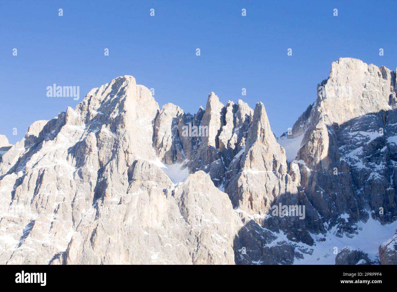 Vue sur les Dolomites Peaks. San Martino di Castrozza, Italie Banque D'Images