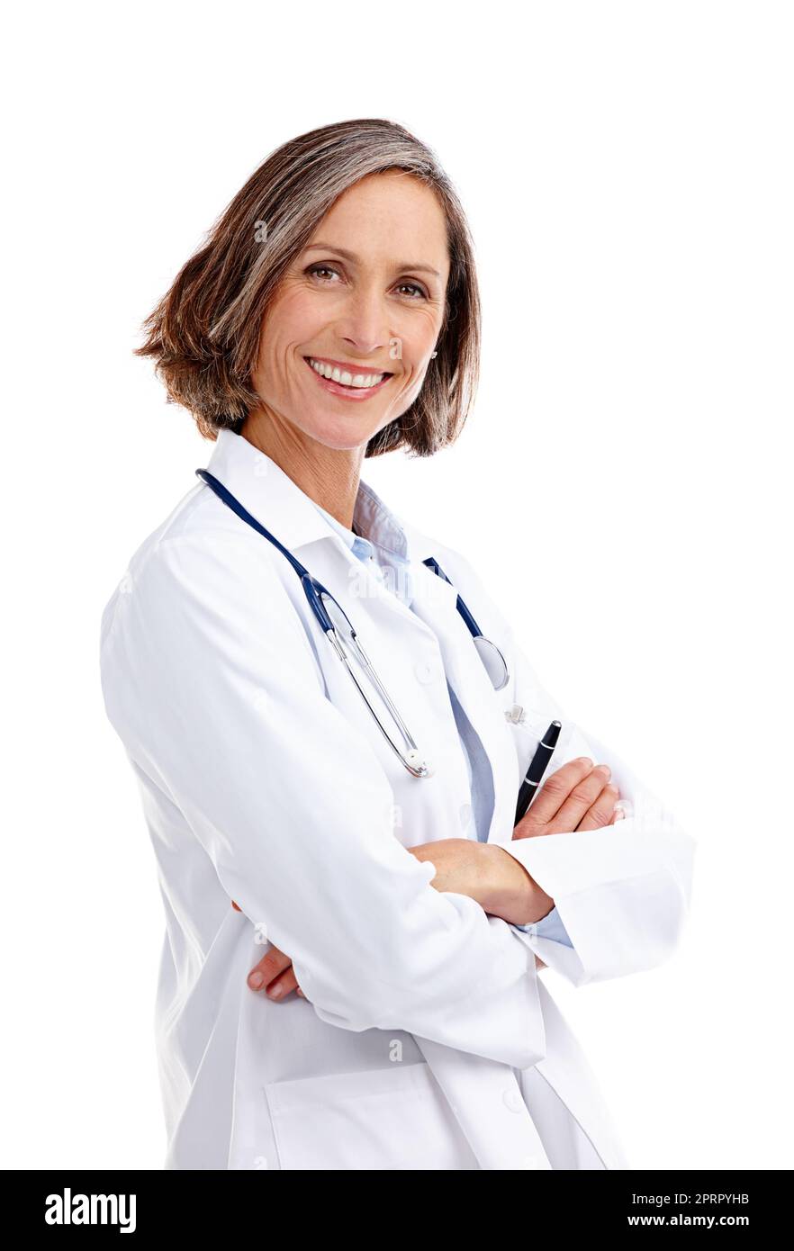 Votre santé est sa priorité. Portrait rogné d'une femme mature médecin posant en studio. Banque D'Images