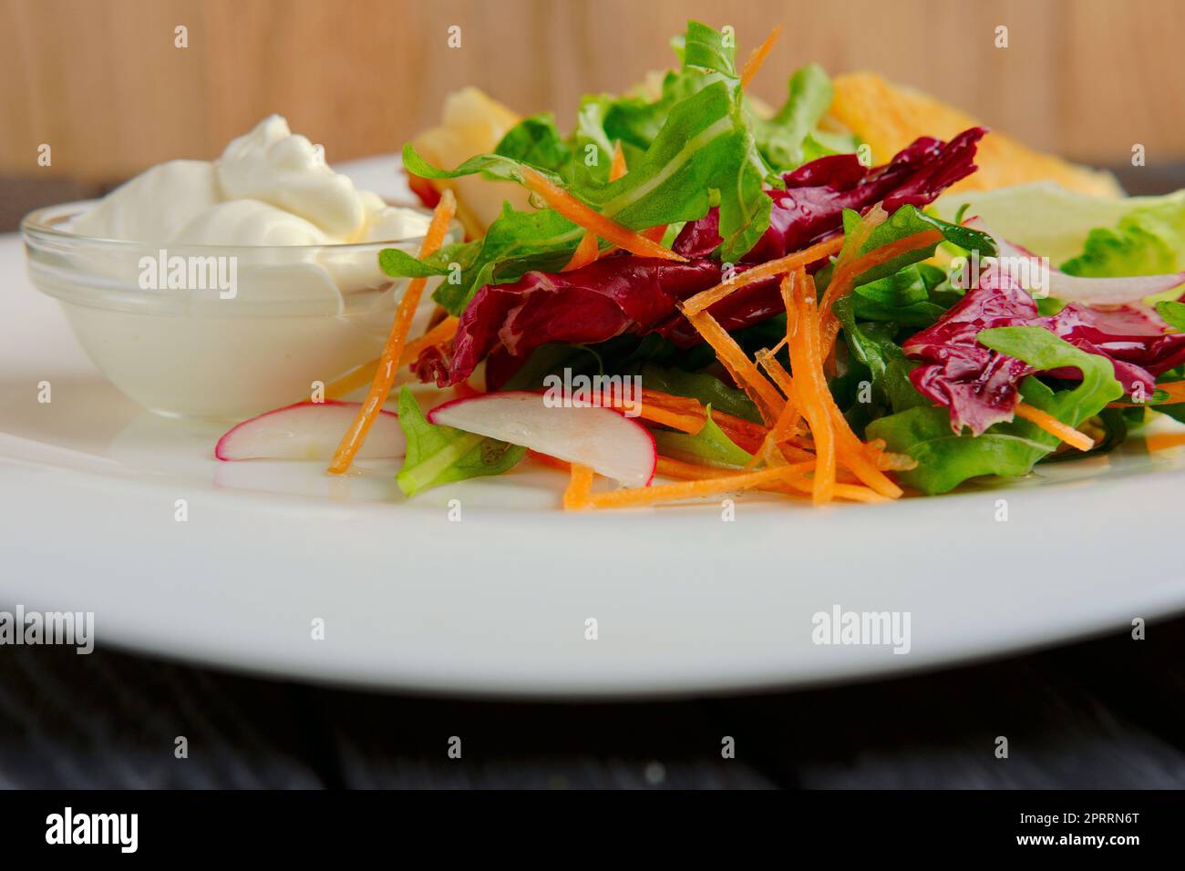 Crêpes avec jambon et salade Banque D'Images