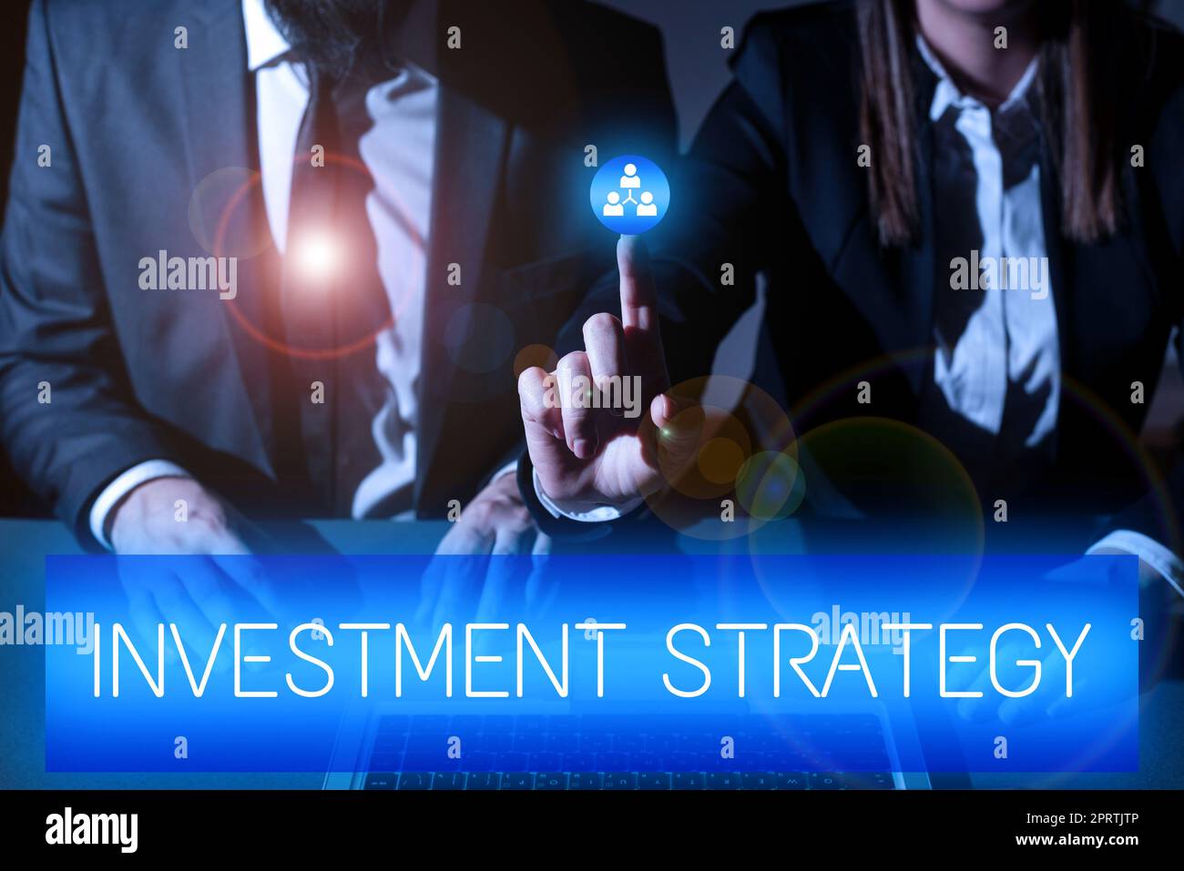 Affiche textuelle indiquant la stratégie d'investissement. Internet concept ensemble de règles procédures comportement Guide d'un investisseur Banque D'Images