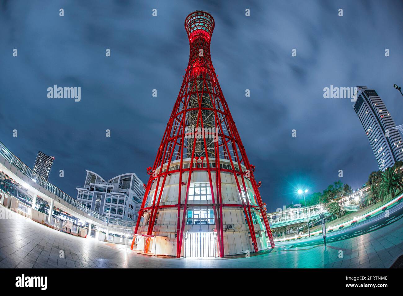 Vue nocturne de Kobe Port Tower Banque D'Images
