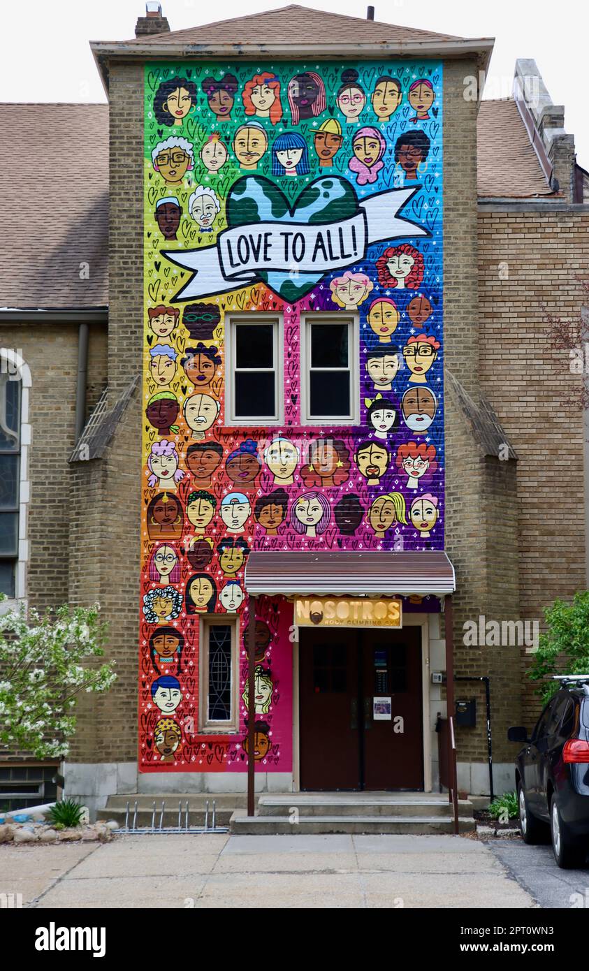 Graffiti "Love to all" sur l'église de Lakewood, Ohio Banque D'Images