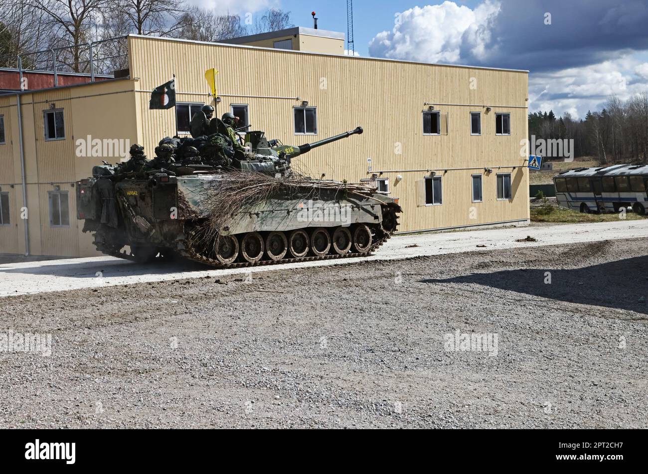 'Enemy' lors de l'important exercice militaire Aurora23, au Centre de guerre terrestre (en suédois: Markstridsskolan, MSS), Kvarn, Suède, jeudi. Banque D'Images