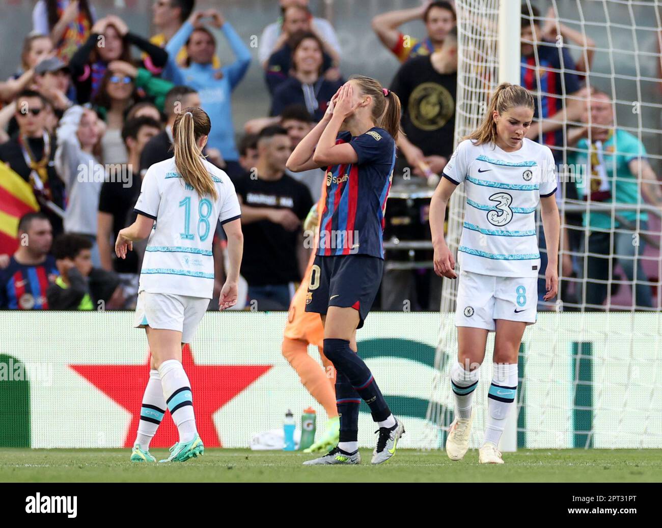 Caroline Graham Hansen, de Barcelone, réagit après avoir pris de l'ampleur lors de la demi-finale de l'UEFA Women's Champions League, deuxième match au Spotify Camp Nou à Barcelone, en Espagne. Date de la photo: Jeudi 27 avril 2023. Banque D'Images