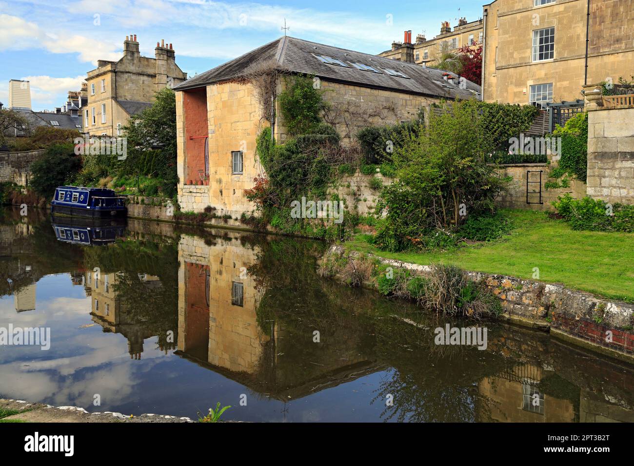 Kennet and Avon Canal ; Widcombe ; bain ; Somerset, England, UK. Banque D'Images