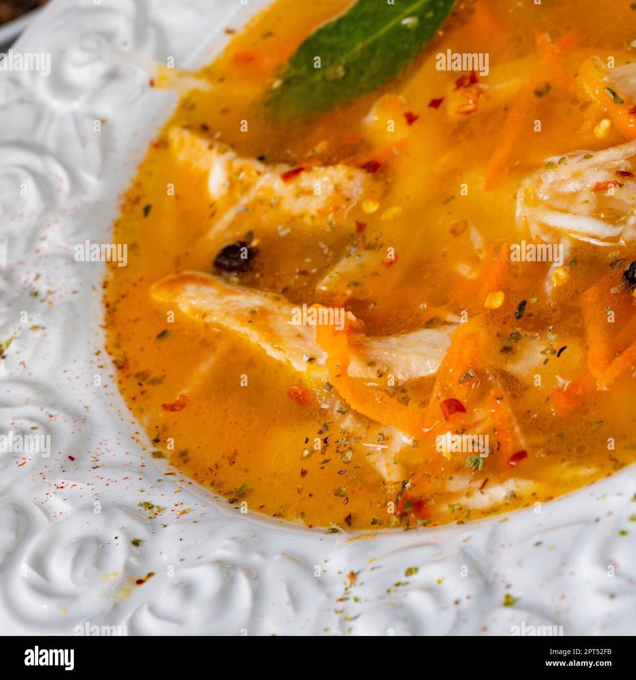 Soupe aux huîtres Pikante mit hühnerfleisch Banque D'Images