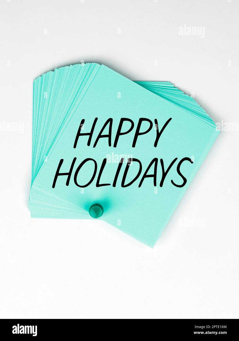Texte d'écriture Happy Holidays, message d'accueil conceptuel photo utilisé pour reconnaître la célébration de nombreuses vacances Banque D'Images