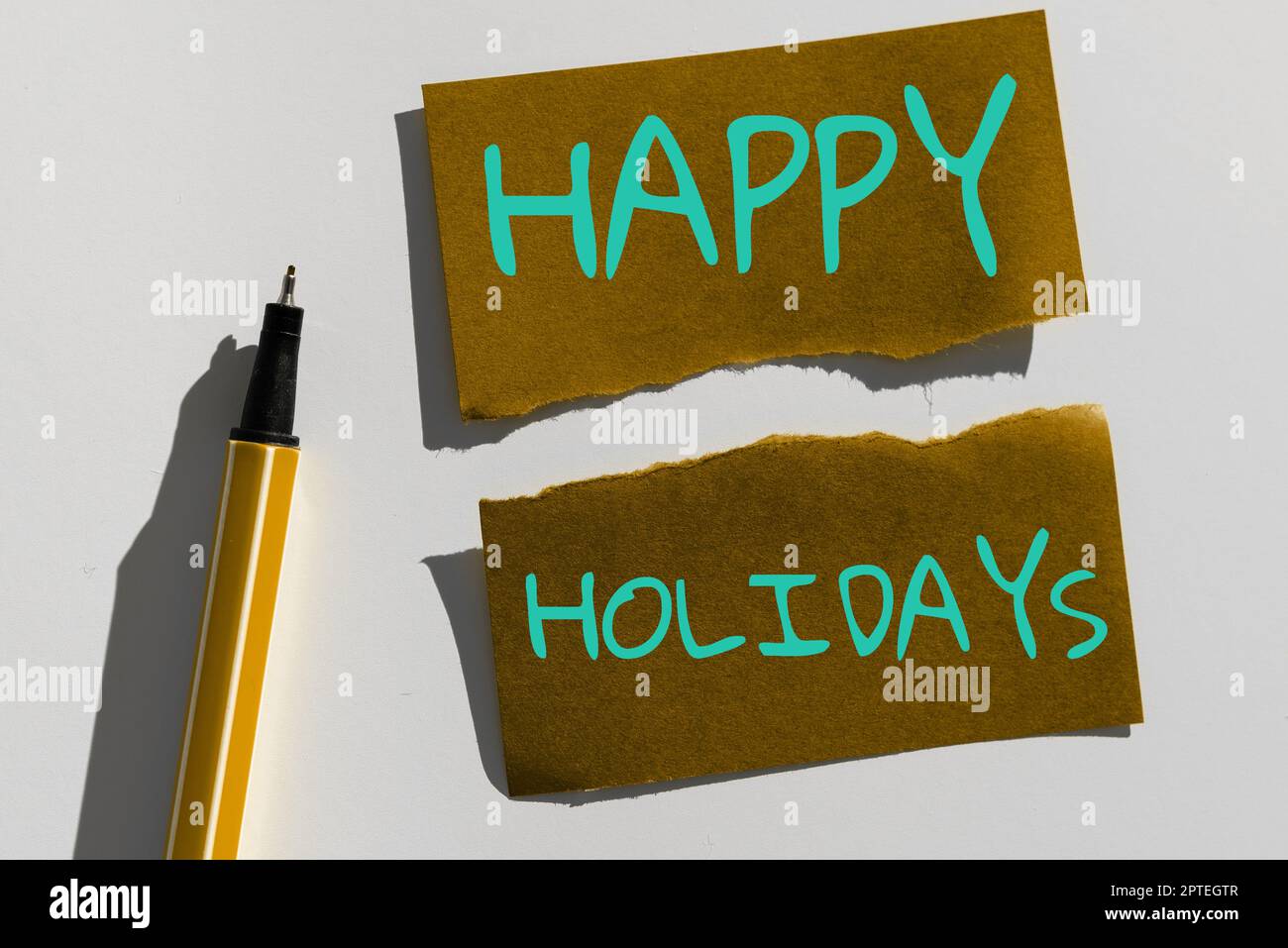 Écriture affichant le texte Happy Holidays, Business overview salutation utilisé pour reconnaître la célébration de nombreuses vacances Banque D'Images