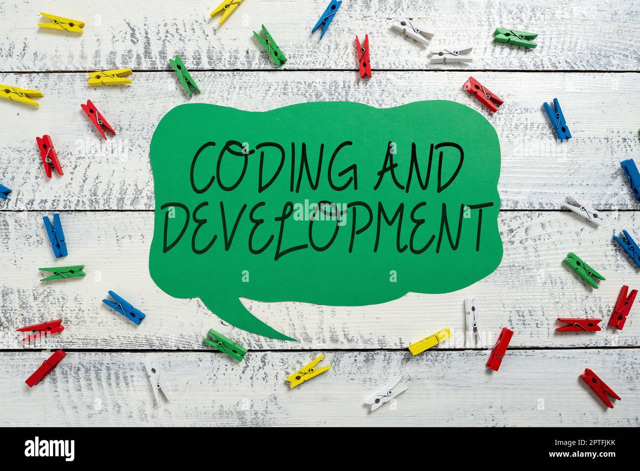 Inspiration montrant le codage et le développement de signe, la programmation de photo conceptuelle construire des programmes d'assemblage simple Banque D'Images
