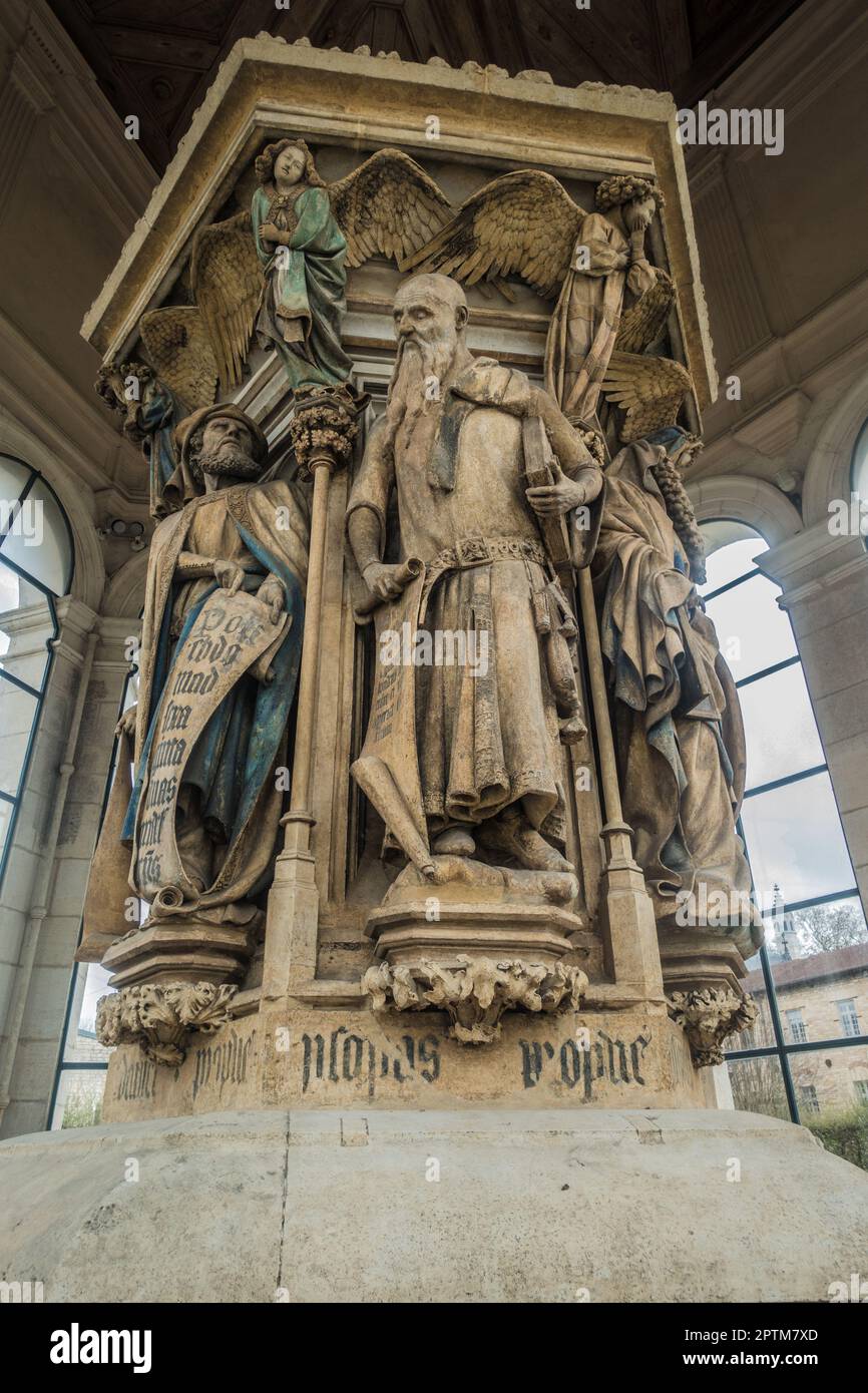 Puits de Moïse, Chartreuse de Champmol, ancien monastère charthusien, 14th siècle, Dijon, France. Banque D'Images