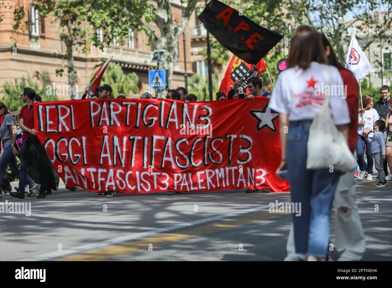 Palerme, Italie. 25th Avril 2023. Les Militants Anti-fascistes ...