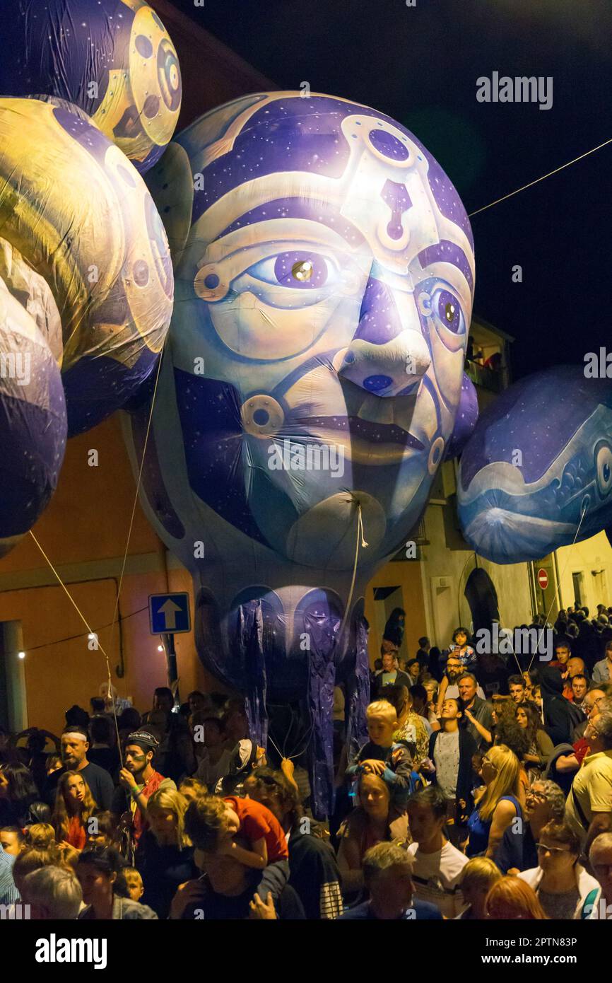 Festival sol y Fiesta. Spectacle PEGASE 'le chant des Etoiless' par le