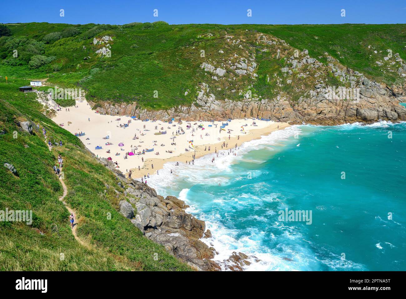 Plage de Porthcurno Porthcurno, Bay, Cornwall, Angleterre, Royaume-Uni Banque D'Images