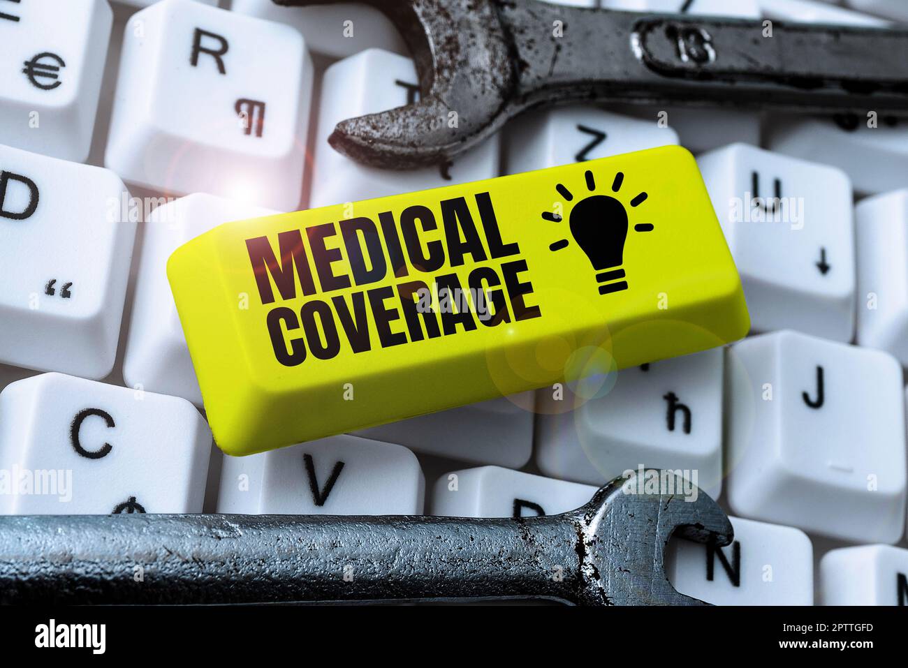Texte d'écriture couverture médicale, mot écrit sur inclusion dans le cadre  d'une police d'assurance ou d'un plan de protection médicale Photo Stock -  Alamy