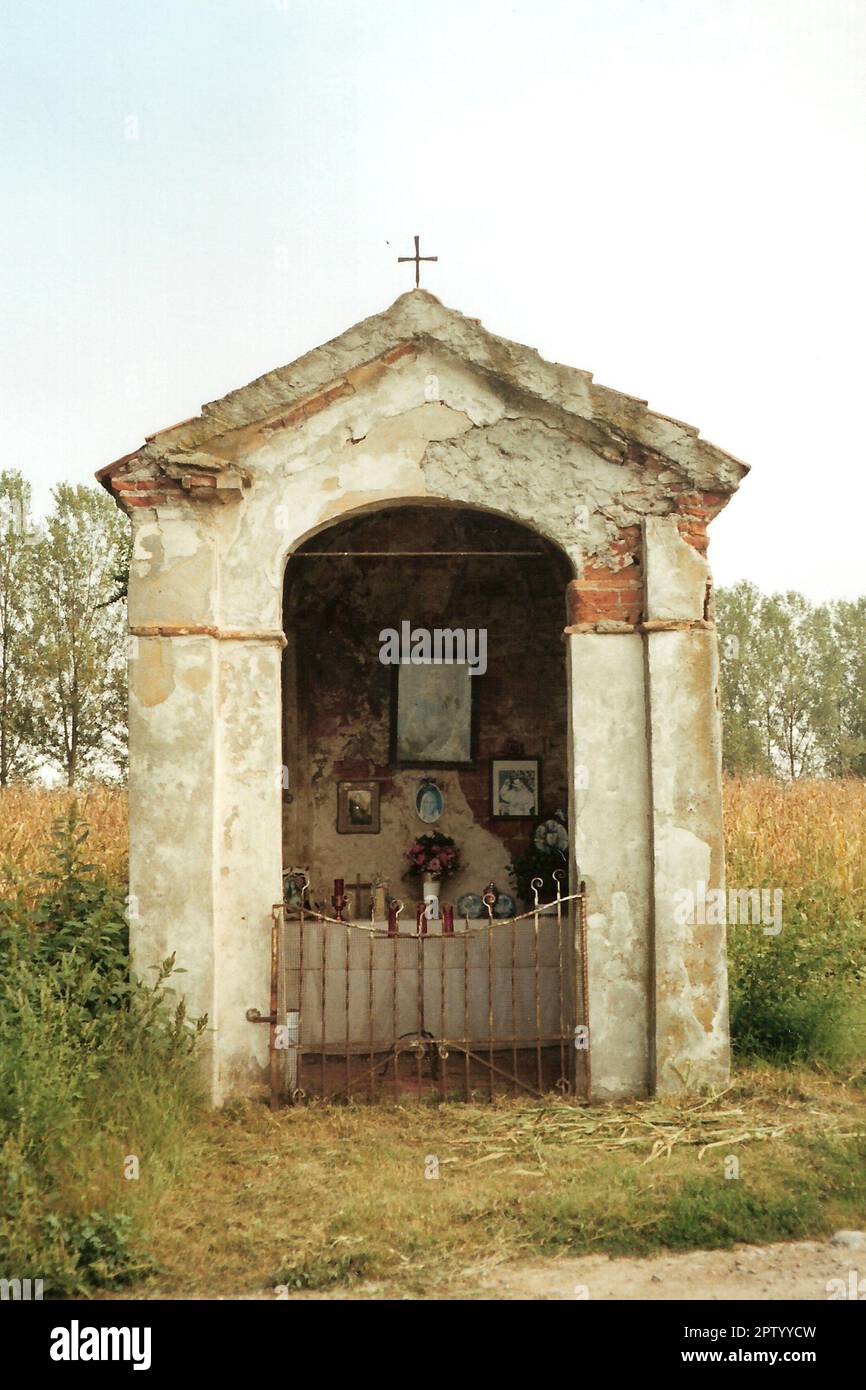 Villanova del Sillaro (Vilanöva del Silar in dialetto lodigiano) è un comune italiano di 1841 abitanti della cia di Lodi in Lombardia. Banque D'Images