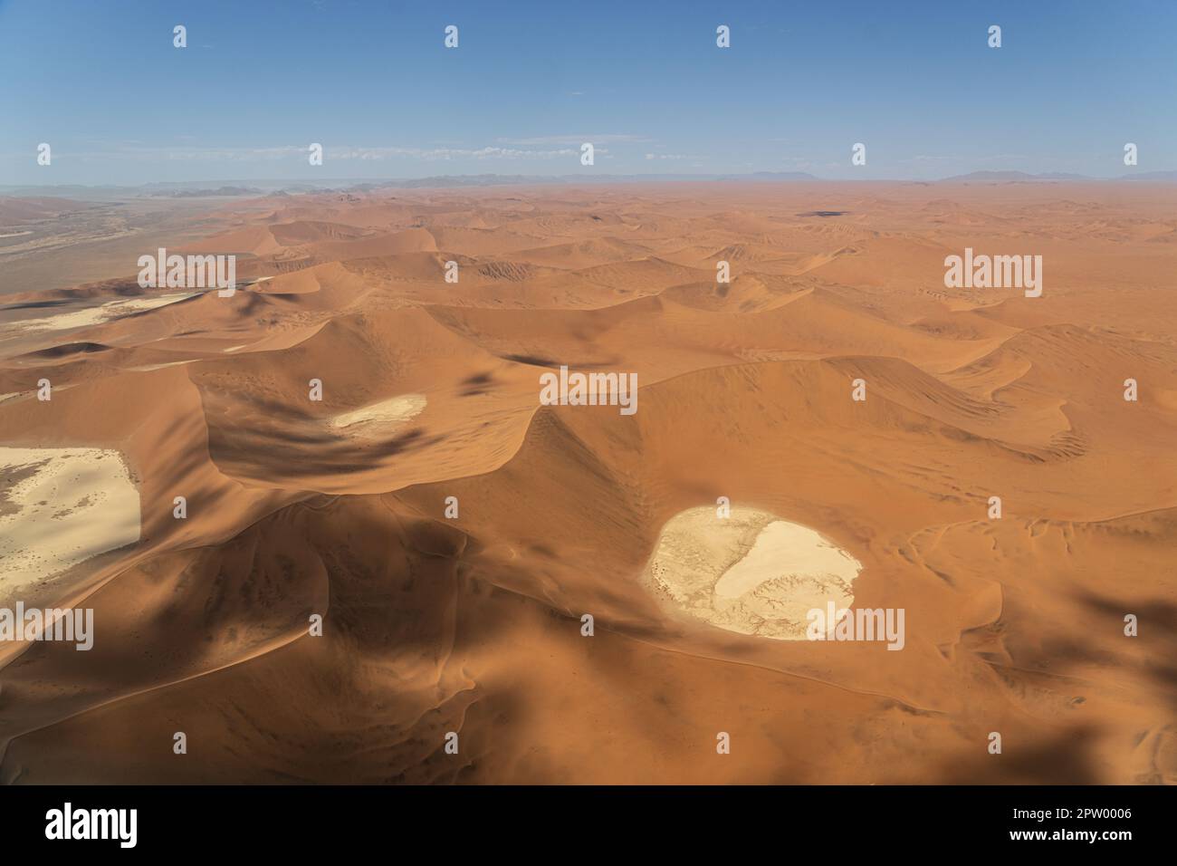 Photographie aérienne des dunes en Namibie Banque D'Images