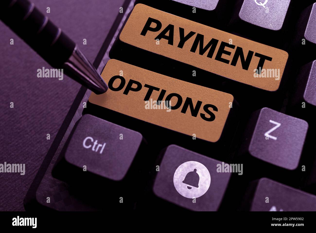 Inspiration montrant des options de paiement de signe, Internet concept façons qu'un client peut payer pour les biens et les services Banque D'Images