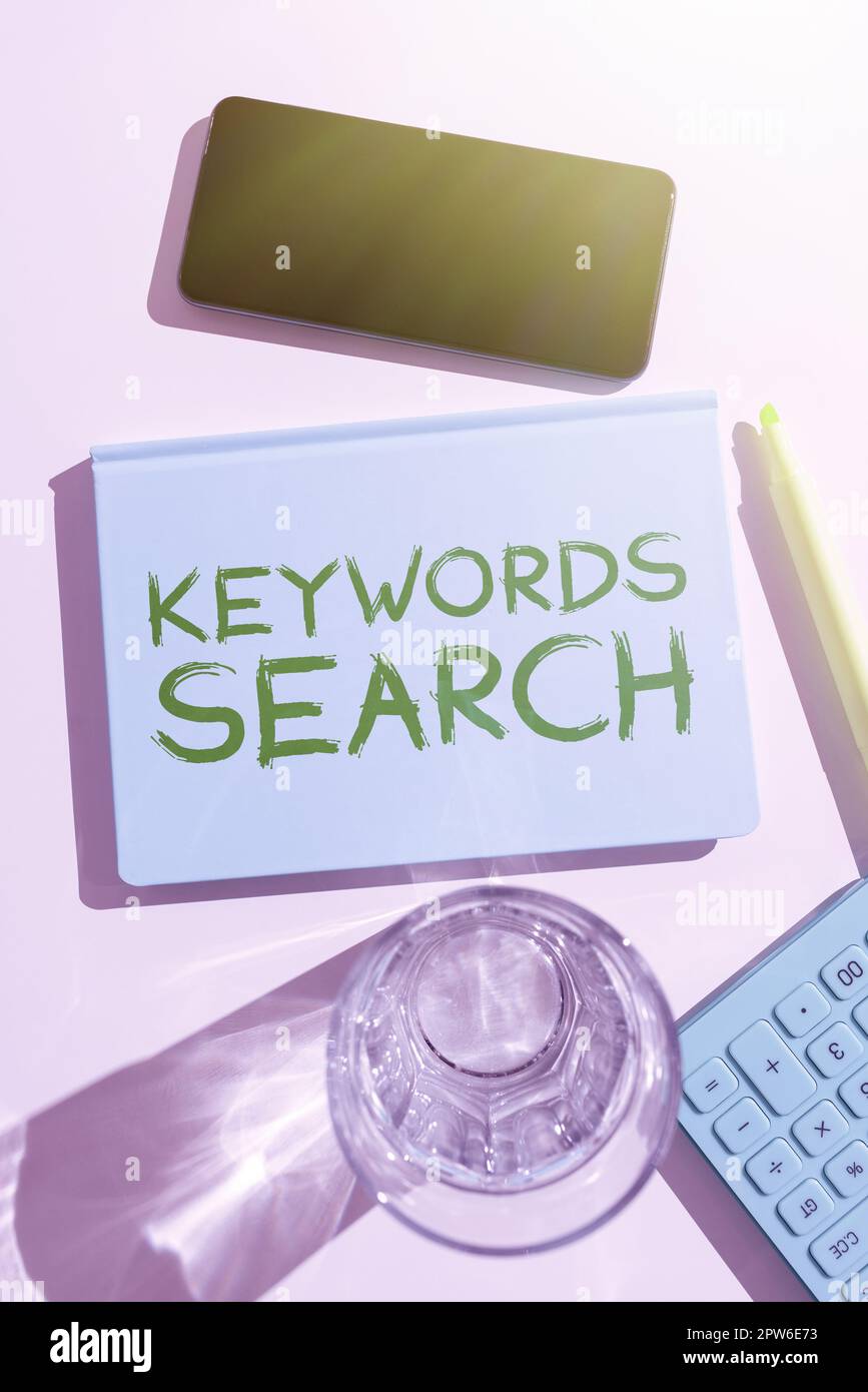 Texte d'écriture mots-clés recherche, Business Showcase recherche les documents correspondants contenant un ou plusieurs mots Banque D'Images