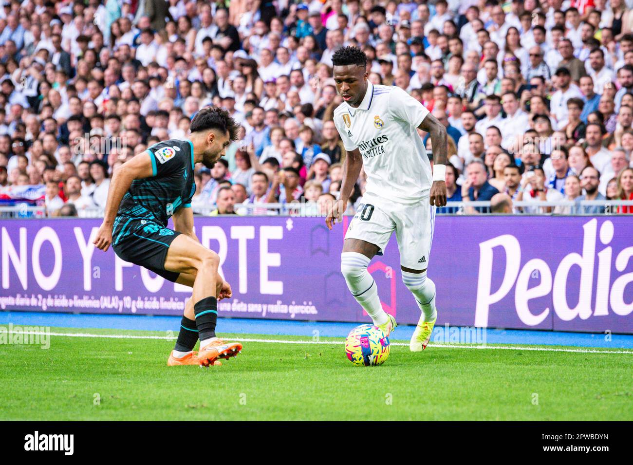 Mardrid, Espagne. 29th avril 2023. Vinicius Junior (Real Madrid) en action pendant le match de football entre
Real Madrid et Almeria
valable pour le match 32 de la première division de la ligue espagnole “la Liga” célébrée à Madrid, Espagne au stade Bernabeu le samedi 29 avril 2023 (photo d'Alberto Gardin/LiveMedia/LiveMedia/Sipa USA) Credit: SIPA US/Alay Live News Banque D'Images
