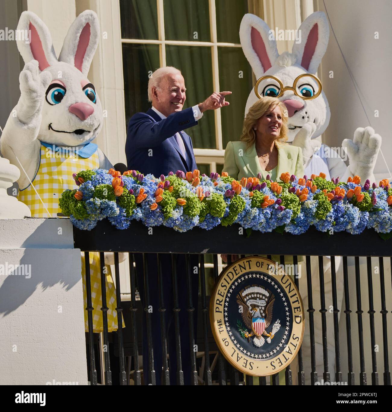 WASHINGTON, D.C., États-Unis - le 10 AVRIL 2023 : le président Joe Biden et la première dame Jill Biden assistent à la cérémonie annuelle des œufs de Pâques. Banque D'Images