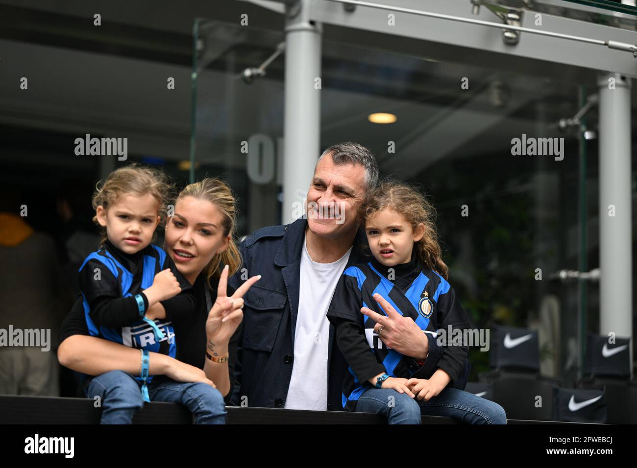 Milan, Italie. 30th avril 2023. Christian Vieri avant le match pendant la série italienne Un match de football entre Inter FC Internazionale SS Lazio le 30 de avril 2023 au stade Giuseppe Meazza San Siro Siro à Milan, Italie. Photo Tiziano Ballabio crédit: Agence de photo indépendante/Alamy Live News Banque D'Images