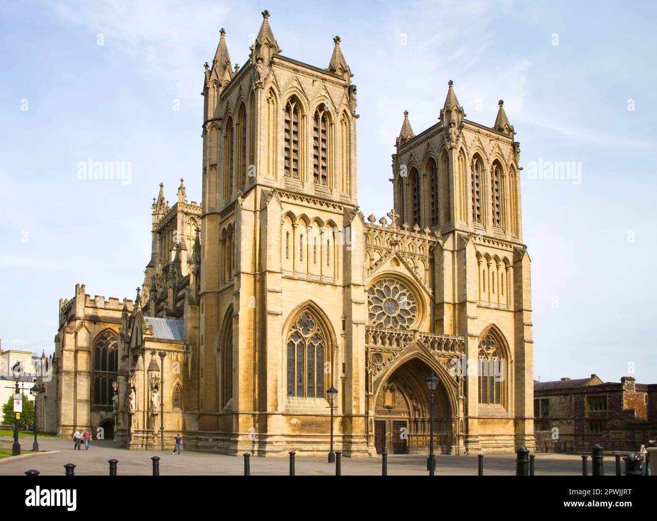 bristol-cathedral-college-green-banque-de-photographies-et-d-images