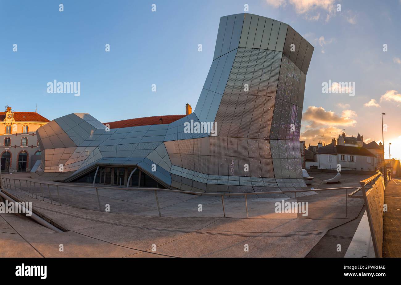 Orléans, France - 21 JANVIER 2022 : le Frac Centre-Val de Loire est une galerie publique d'art contemporain du Centre-Val de Loire en France. Banque D'Images