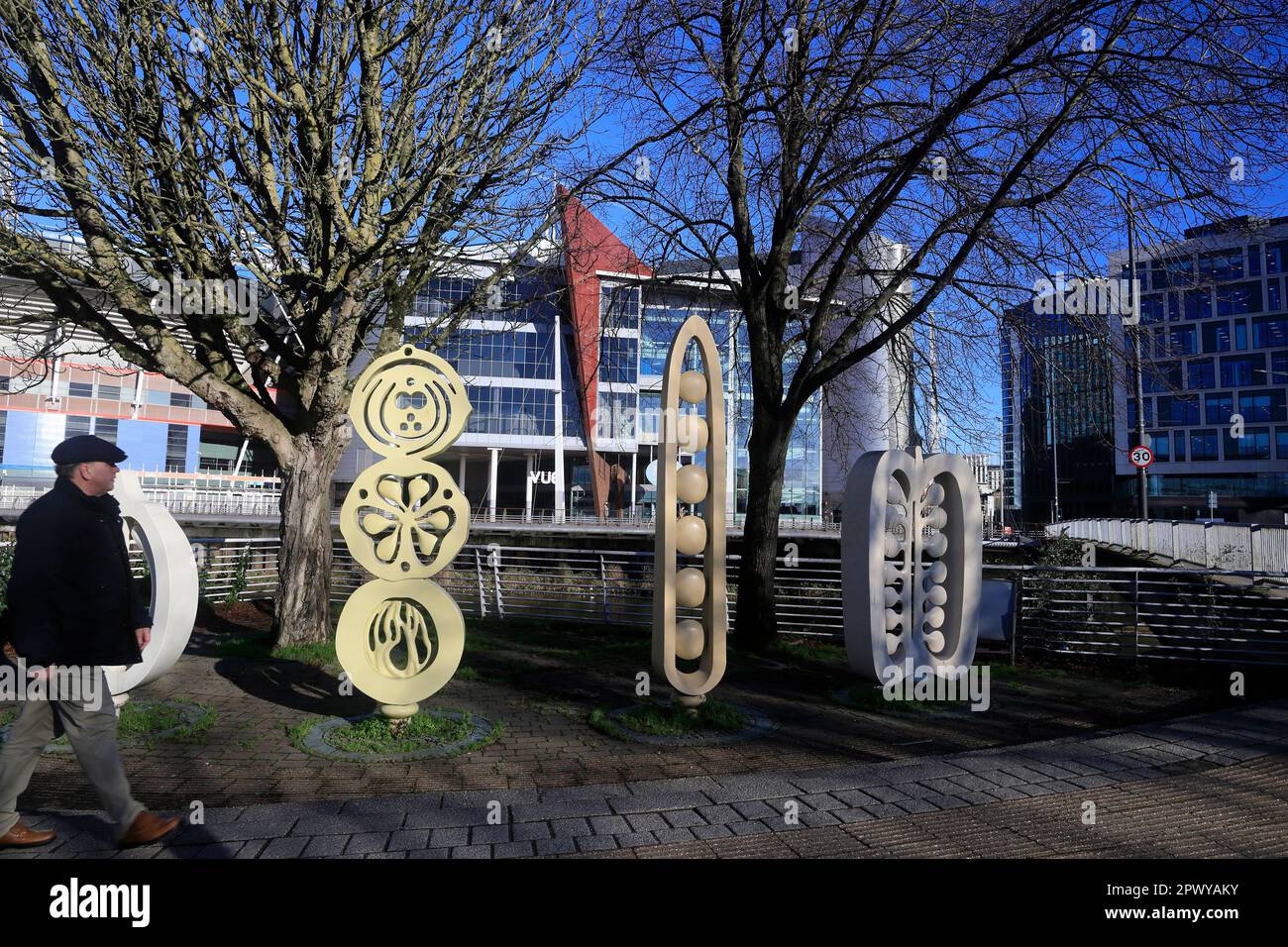 'Seeds and Spices' - sculpture végétale, Fitzhamon Embankment, Riverside, Cardiff. 2023 Banque D'Images