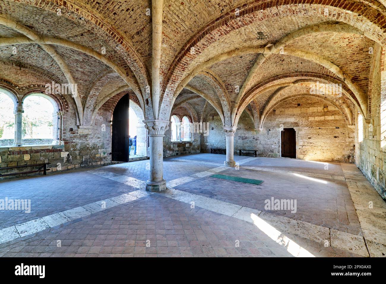 L'abbaye sans toit de Saint Galgano. Sienne Toscane Italie Banque D'Images